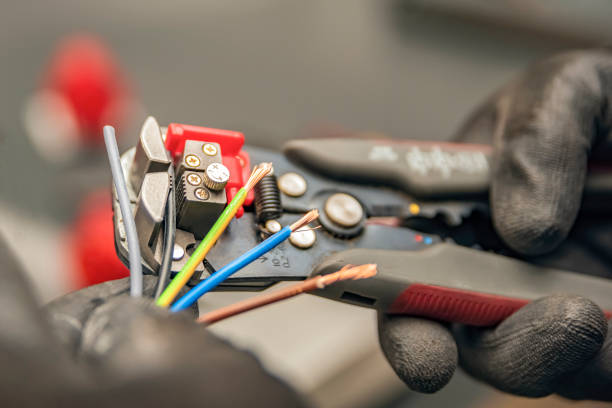 Best Electrician Near Me  in Lamoni, IA